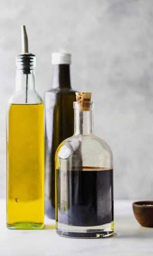 a product from the Oil/Balsamic category