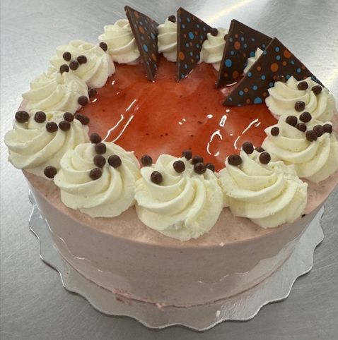 strawberry mousse cake 2 thumbnail
