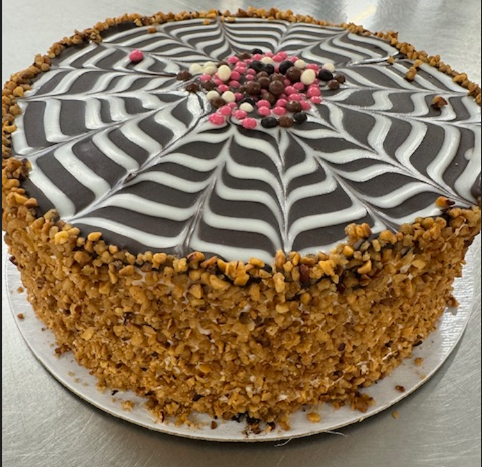chocolate hazelnut buttercream 2 thumbnail