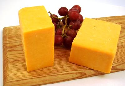 Deli-cheese-Medium Cheddar 1380 thumbnail