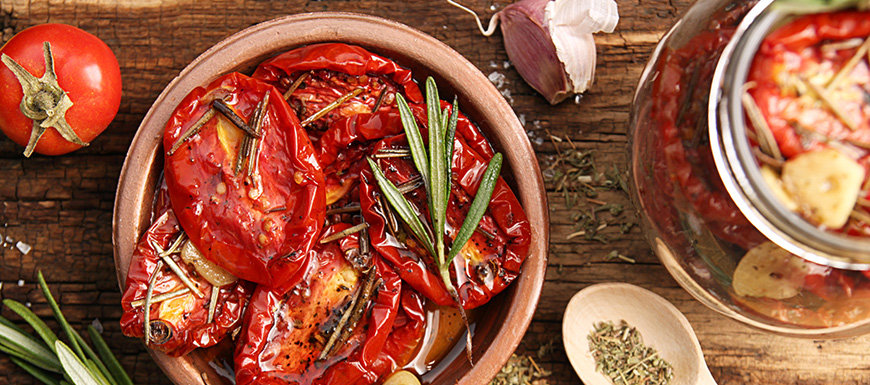 sliced tomatoes in a bowl